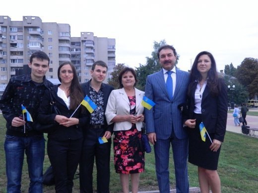 Партія регіонів приєдналась до урочистостей з нагоди підняття Державного Прапора України